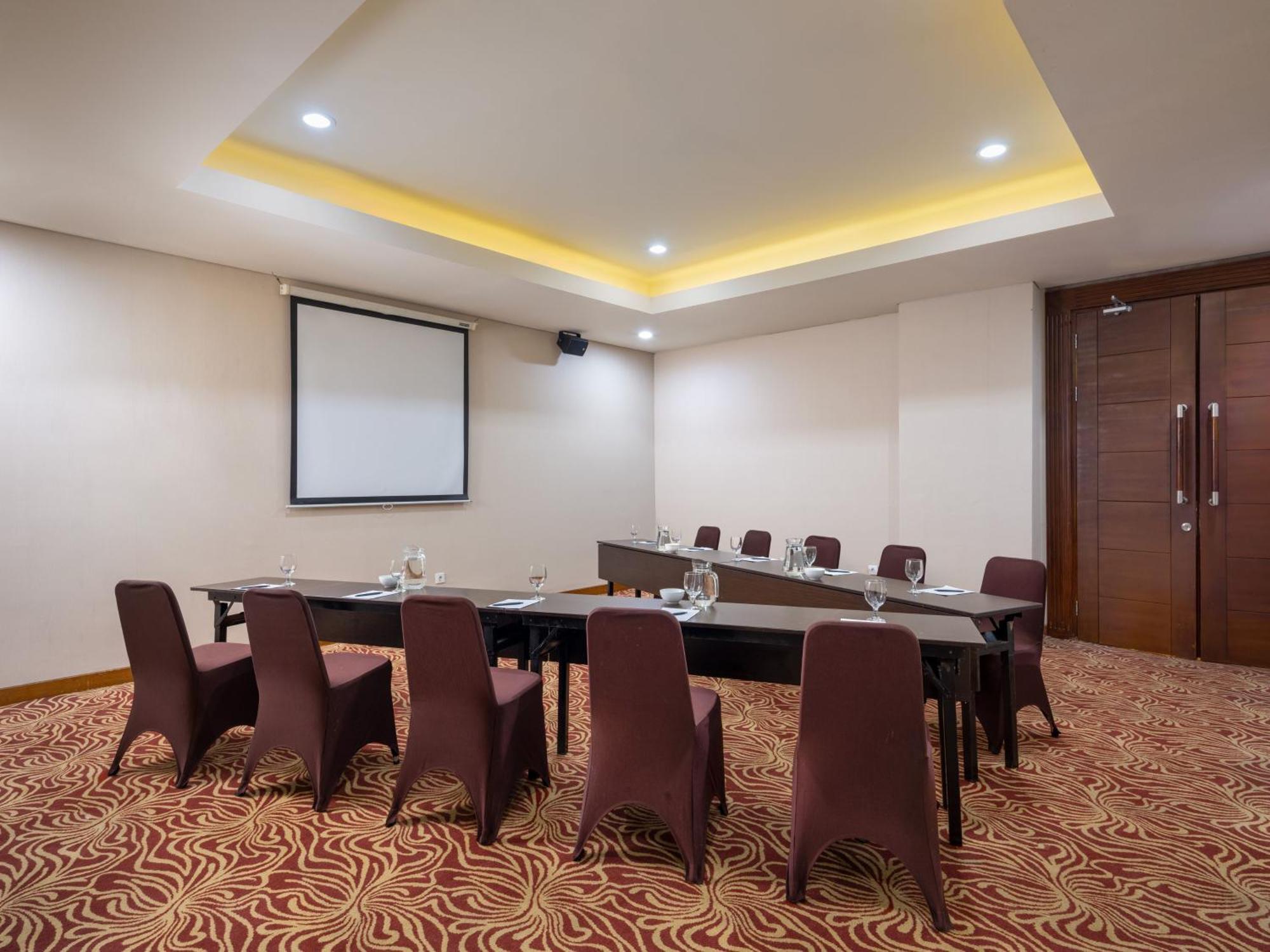 Hotel Santika Premiere Gubeng Surabaya